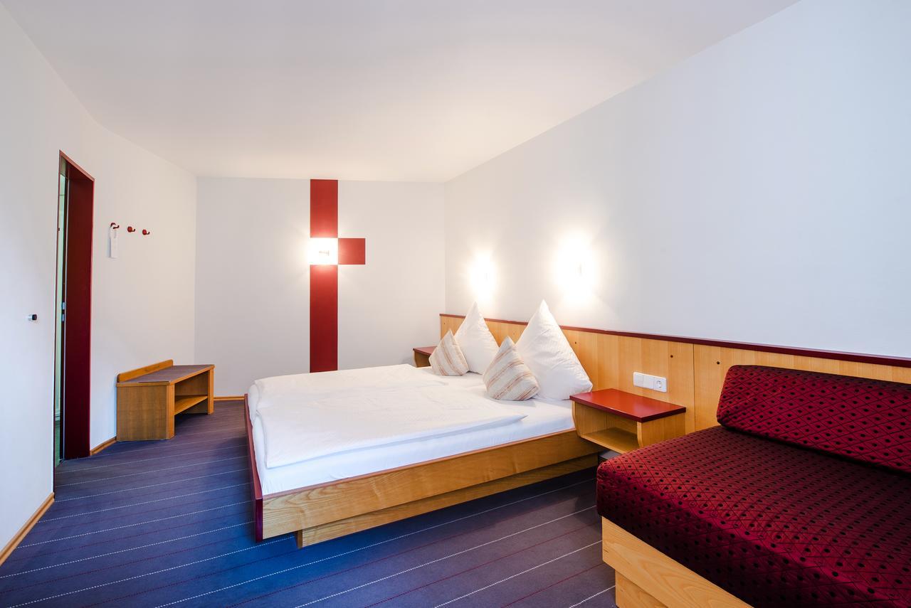 Hotel Gasthof Zum Roessle Altenstadt  Luaran gambar